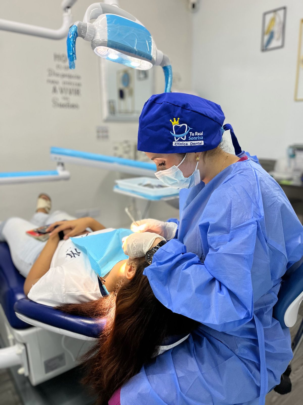 Atención odontológica en Clínica Dental Tu Real Sonrisa